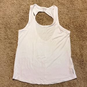 Keyhole back workout tank